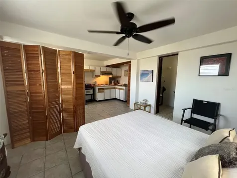 327 Bravos Vieques PR 00765