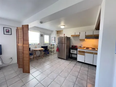 327 Bravos Vieques PR 00765