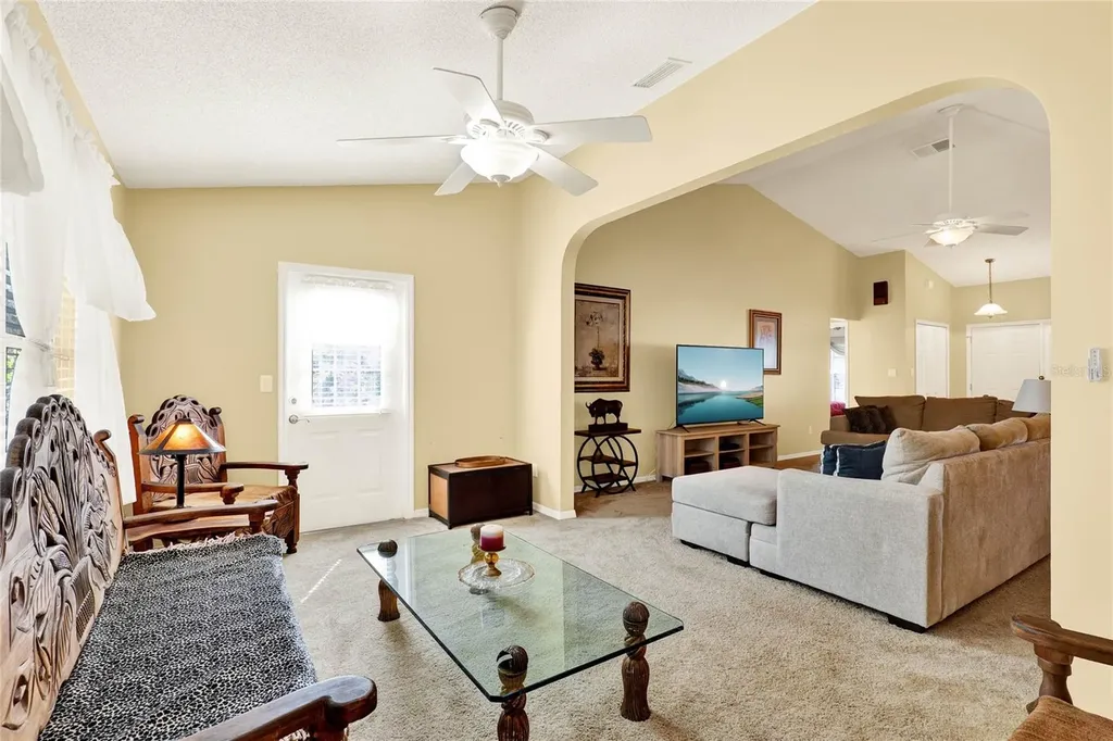 4721 Tara View Road Leesburg FL 34748