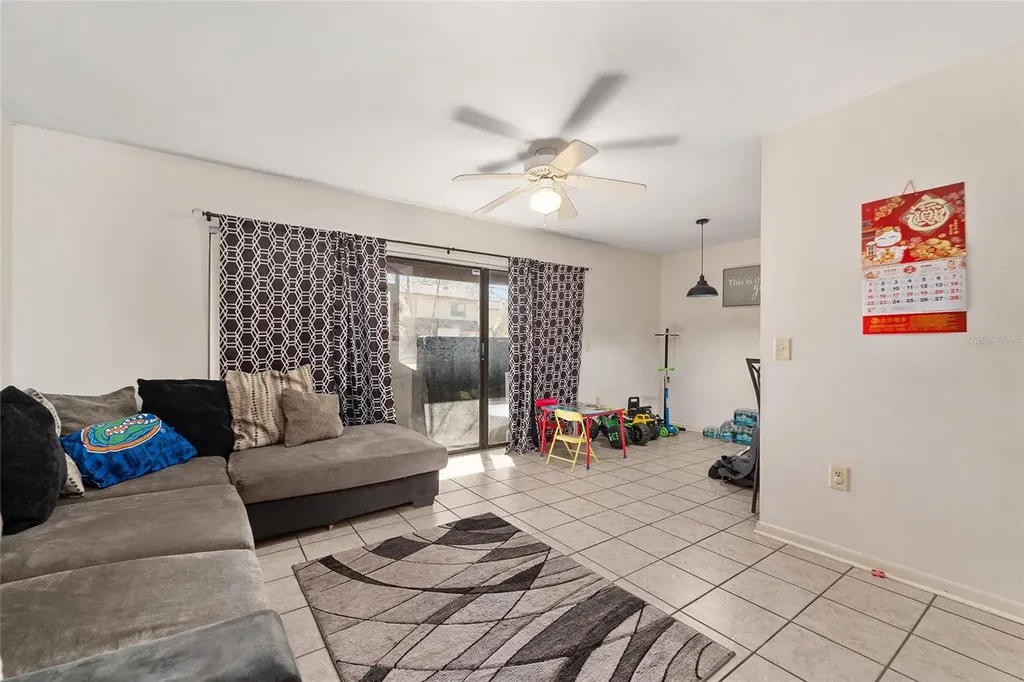 2735 SW 35th Place Gainesville FL 32608
