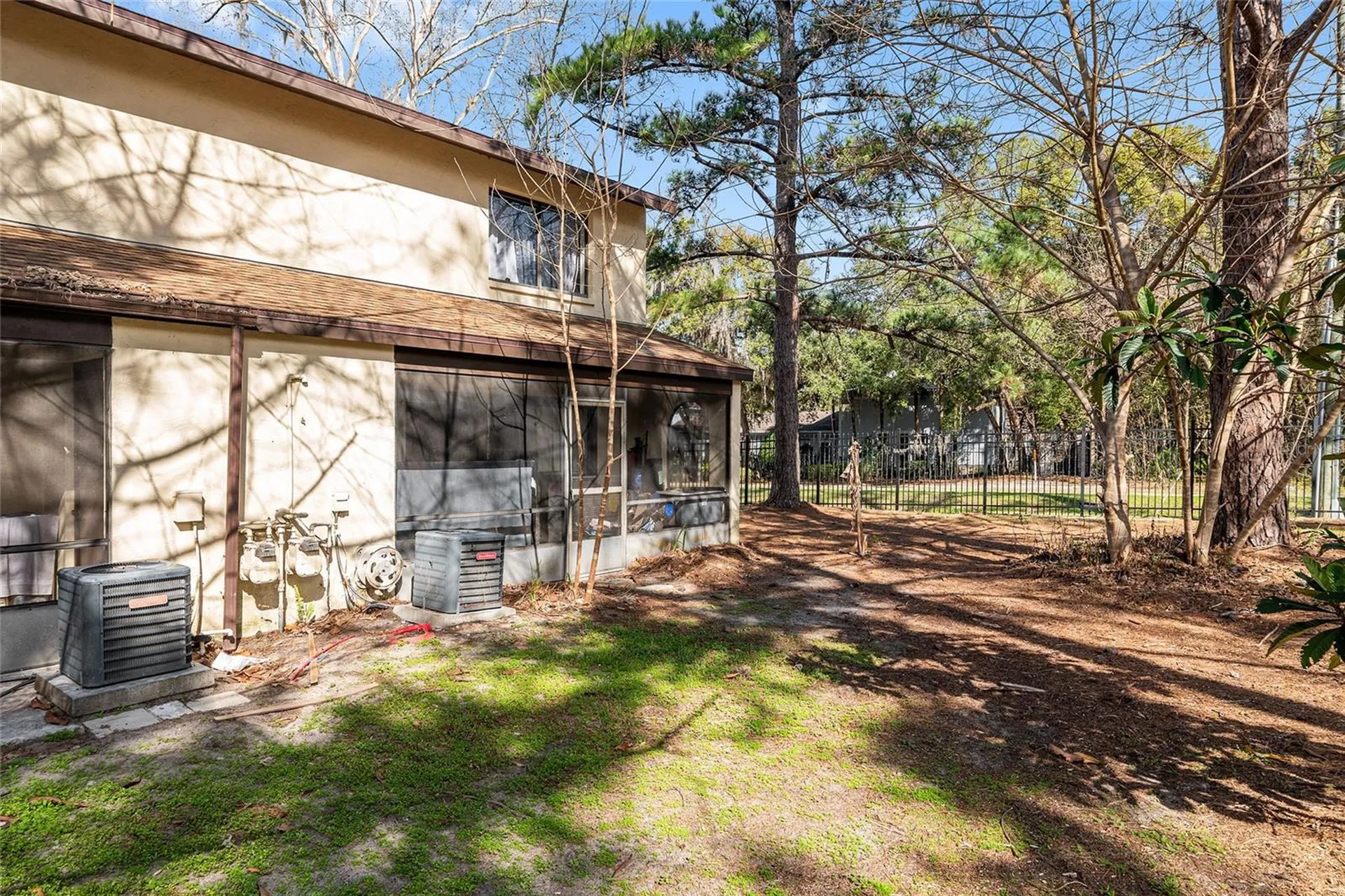 2735 SW 35th Place Gainesville FL 32608