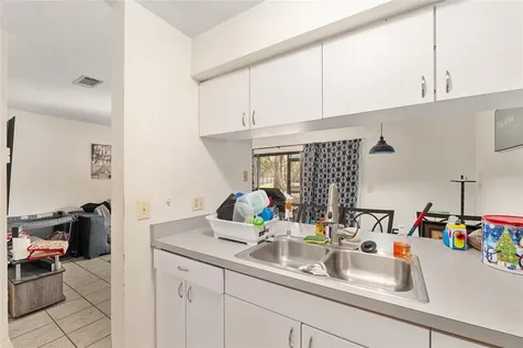 2735 SW 35th Place Gainesville FL 32608