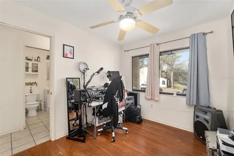 2735 SW 35th Place Gainesville FL 32608