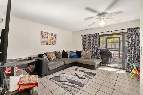 2735 SW 35th Place Gainesville FL 32608