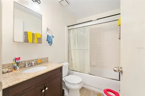 2735 SW 35th Place Gainesville FL 32608