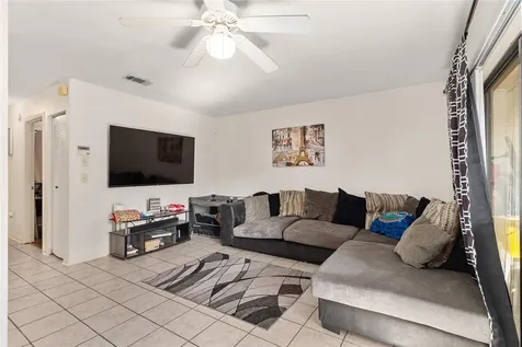 2735 SW 35th Place Gainesville FL 32608