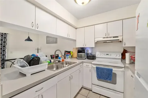 2735 SW 35th Place Gainesville FL 32608