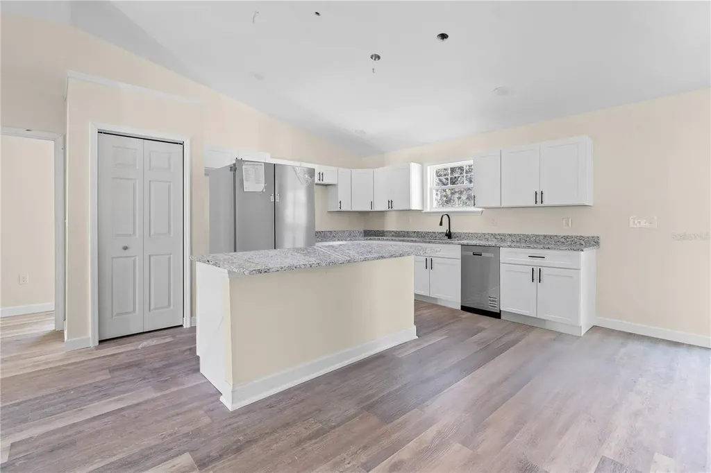 2988 SW Bonable Drive Dunnellon FL 34431