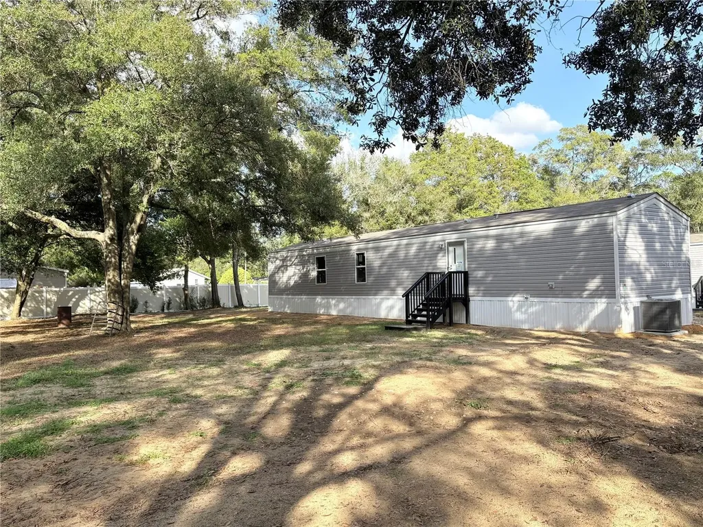 238 NW 76th Terrace Ocala FL 34482