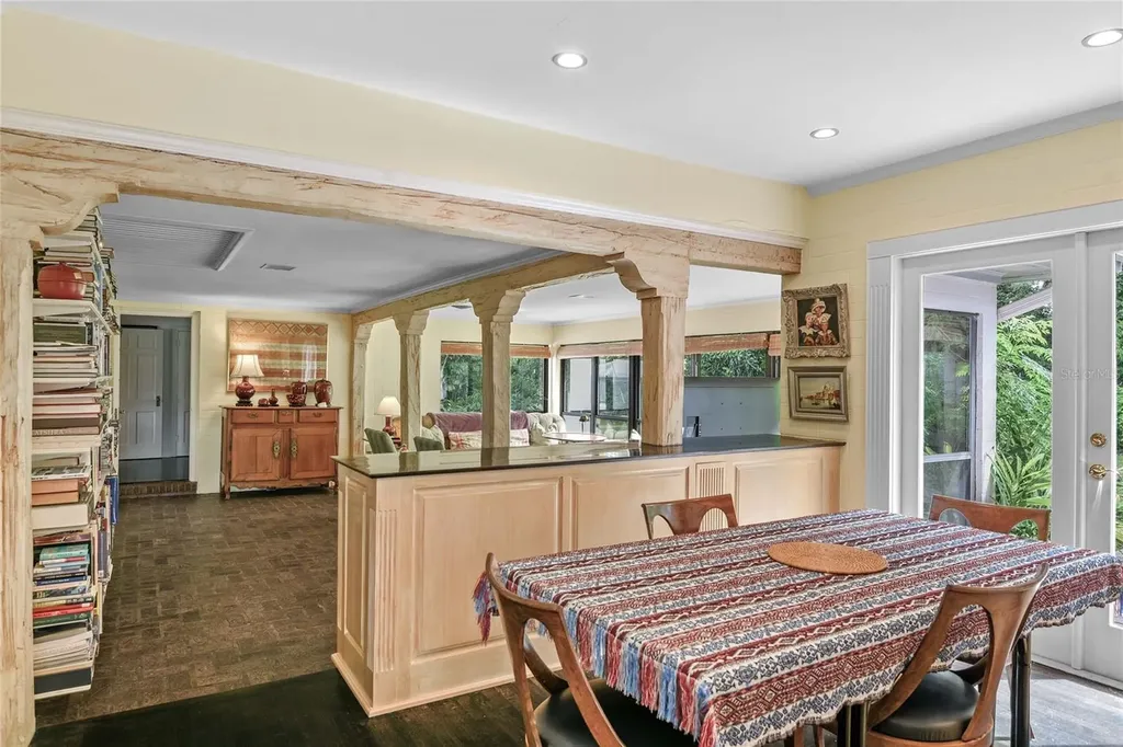 2035 Lake Sue Drive Orlando FL 32803