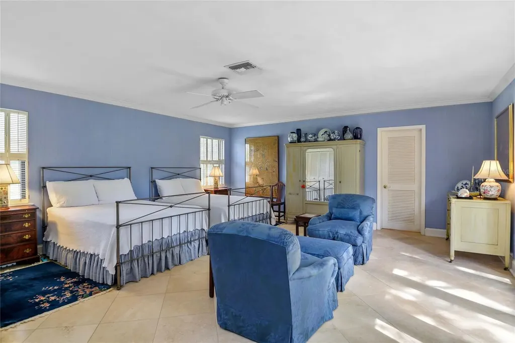 2035 Lake Sue Drive Orlando FL 32803