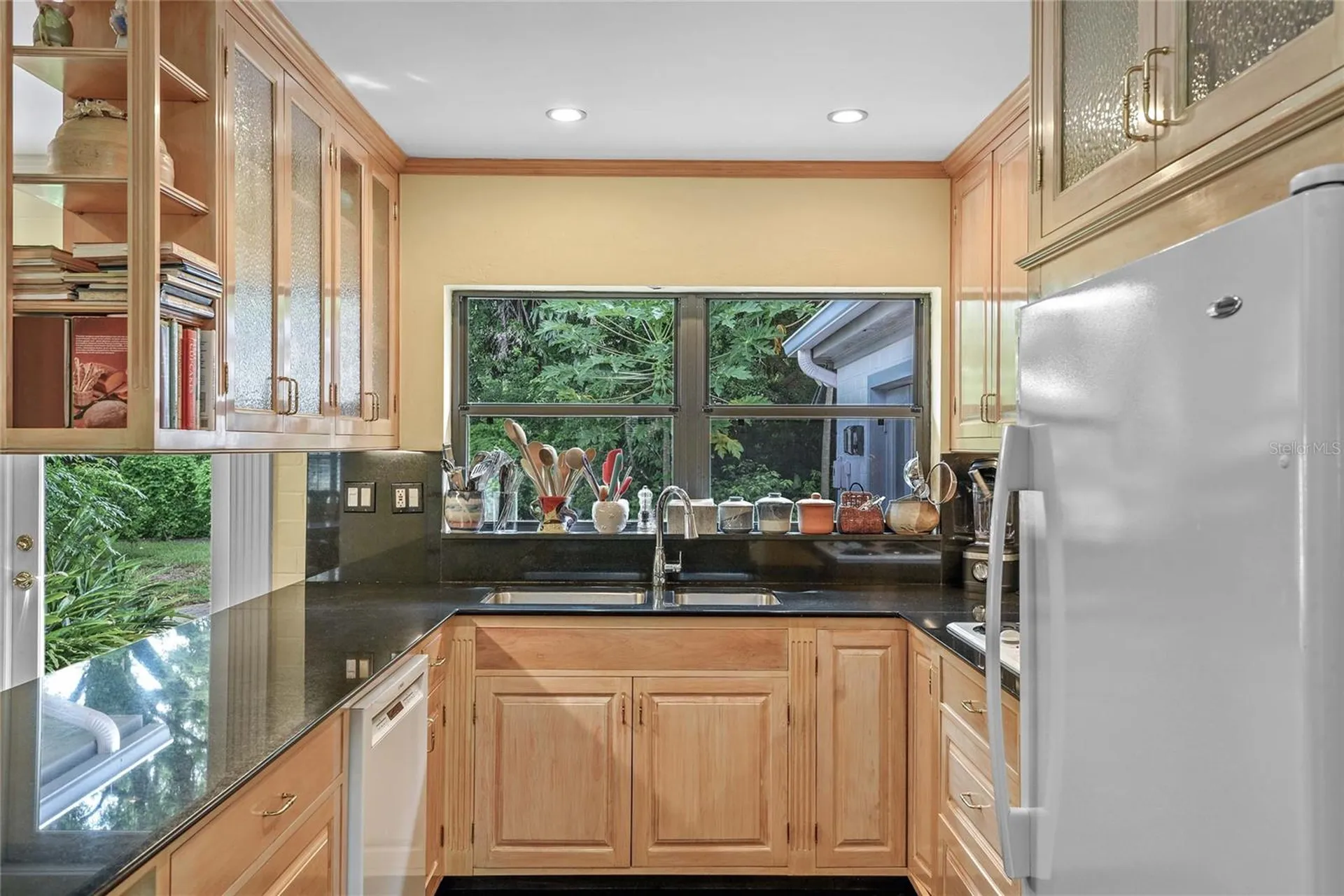 2035 Lake Sue Drive Orlando FL 32803