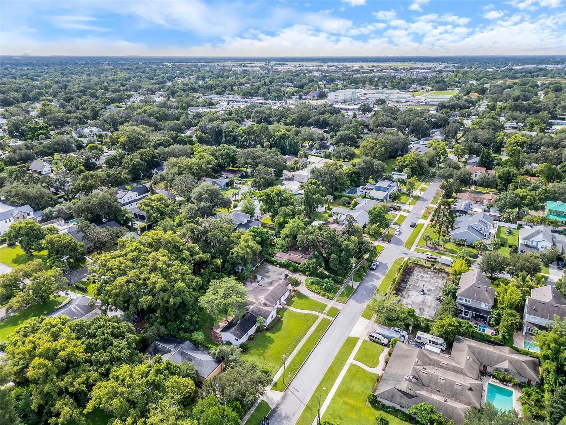 2035 Lake Sue Drive Orlando FL 32803