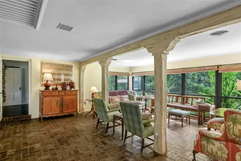 2035 Lake Sue Drive Orlando FL 32803
