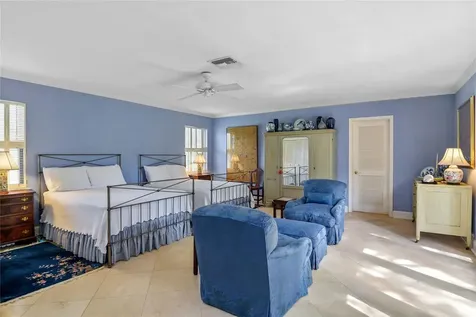 2035 Lake Sue Drive Orlando FL 32803