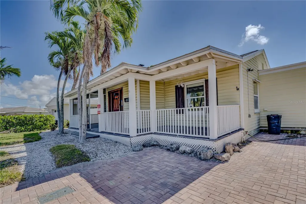 16029 Redington Drive Redington Beach FL 33708