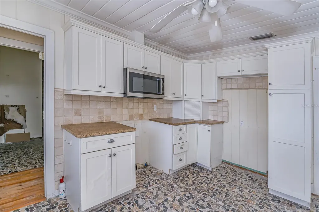 16029 Redington Drive Redington Beach FL 33708