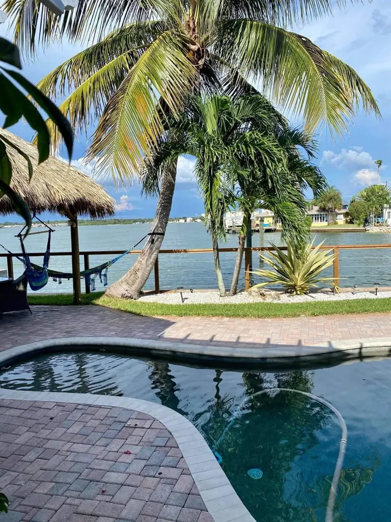 16029 Redington Drive Redington Beach FL 33708