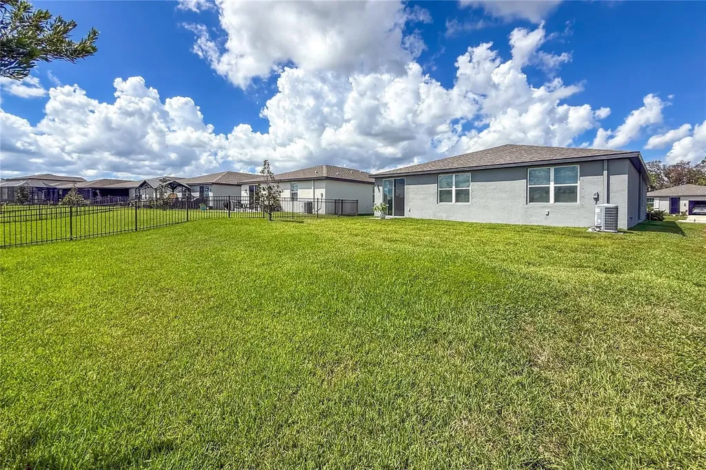 10170 Daybreak Glen Parrish FL 34219
