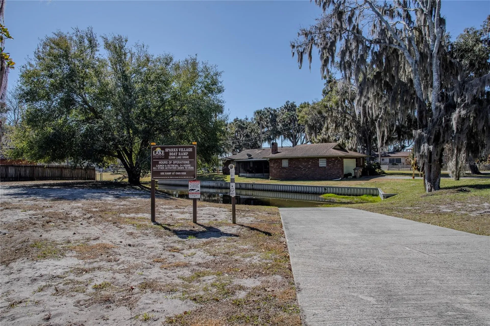 10845 Margaret Drive Tavares FL 32778