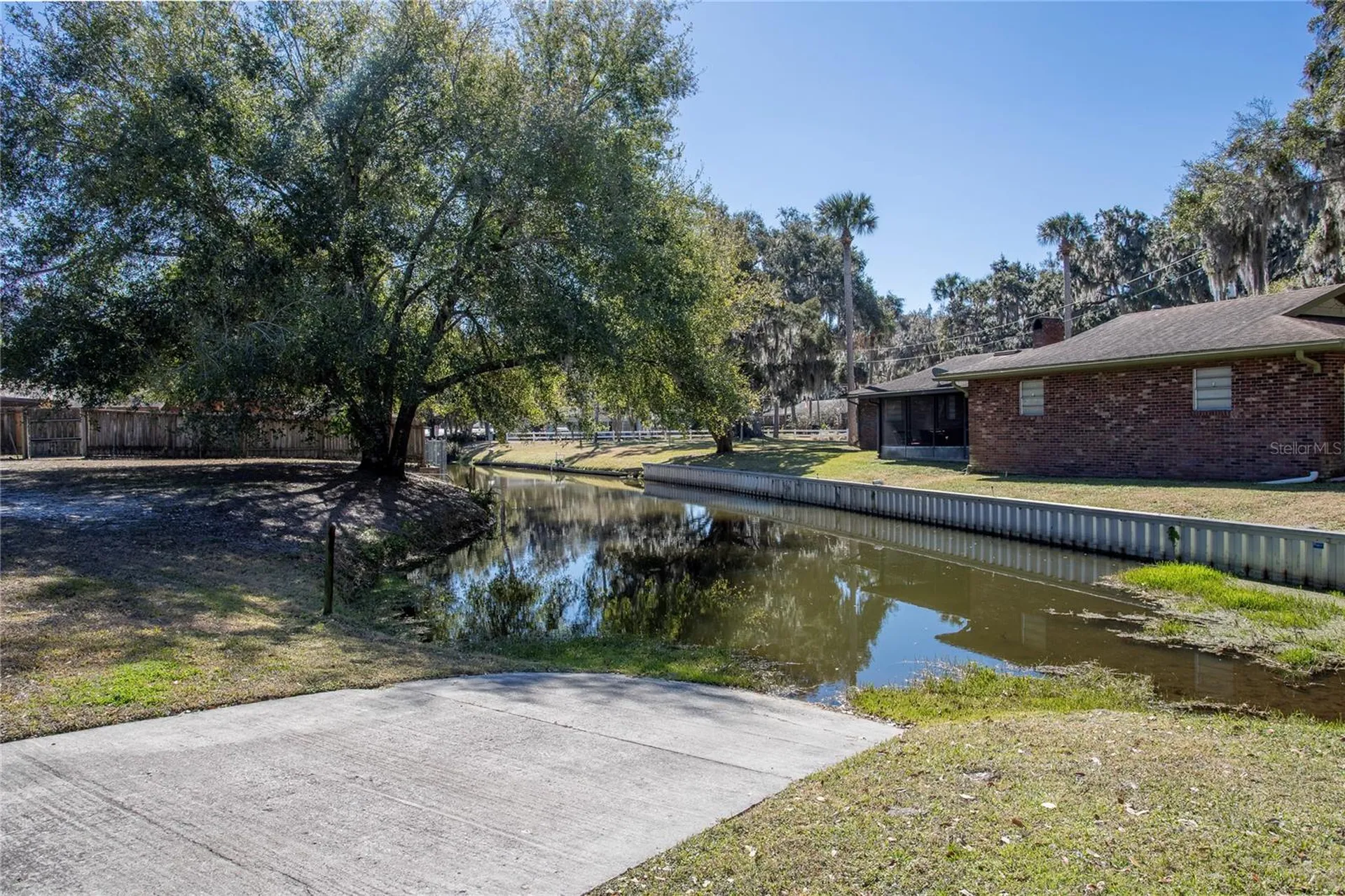 10845 Margaret Drive Tavares FL 32778