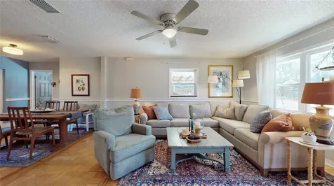 10845 Margaret Drive Tavares FL 32778