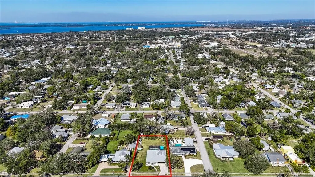 1606 4th Street W Palmetto FL 34221