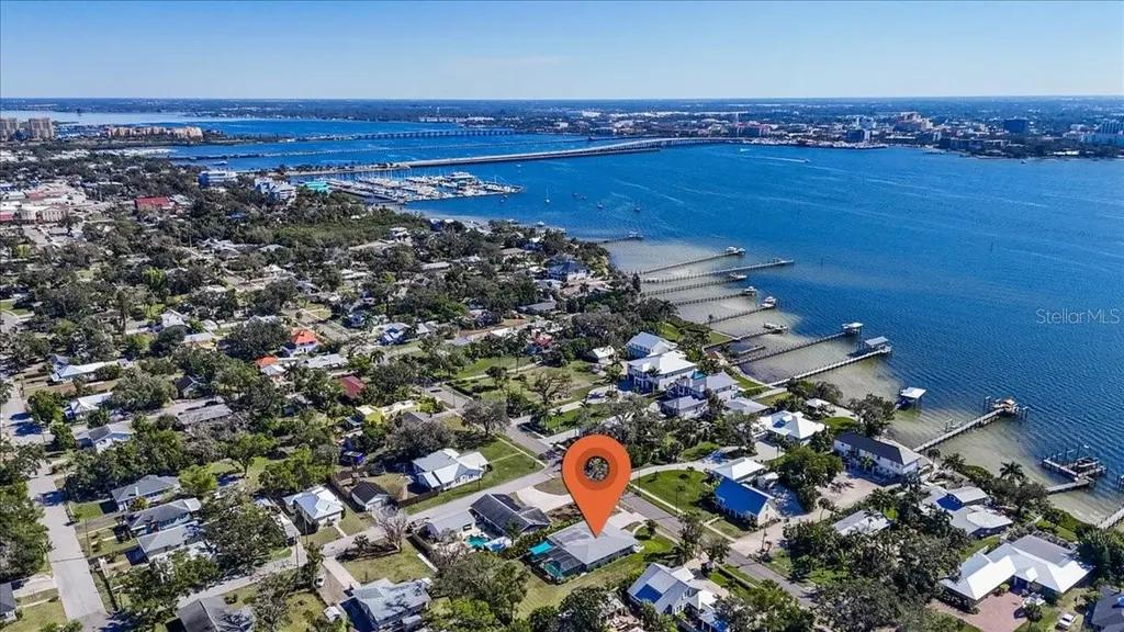 1606 4th Street W Palmetto FL 34221