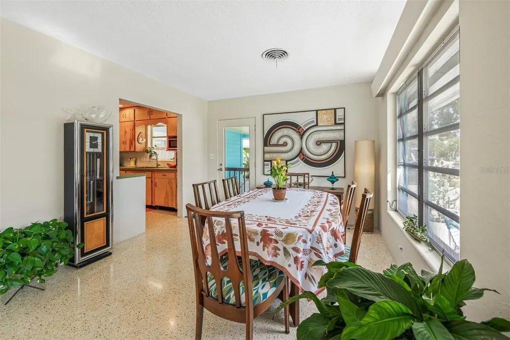 1606 4th Street W Palmetto FL 34221