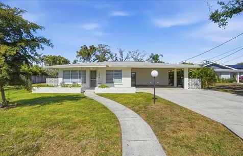 1606 4th Street W Palmetto FL 34221