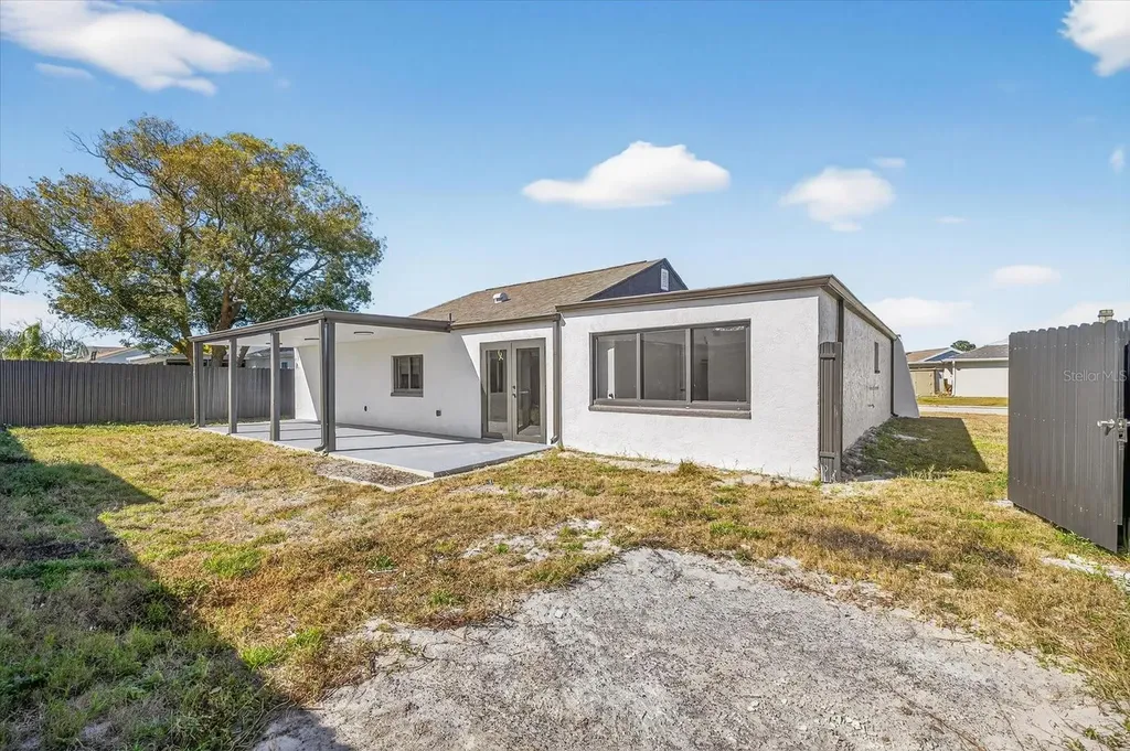 3212 Honeymoon Lane Holiday FL 34691