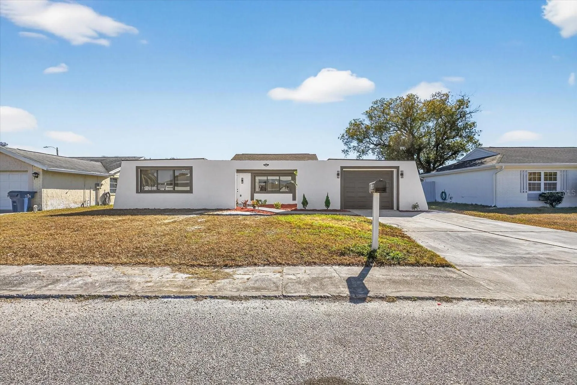 3212 Honeymoon Lane Holiday FL 34691