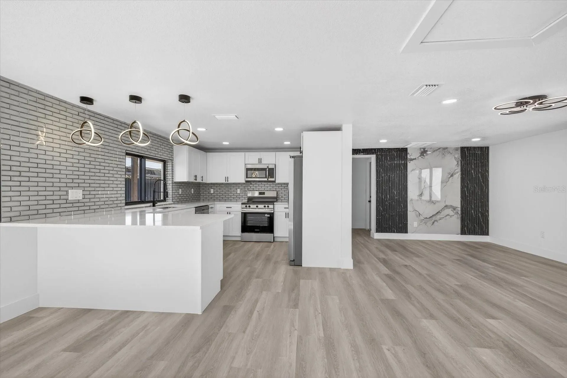3212 Honeymoon Lane Holiday FL 34691