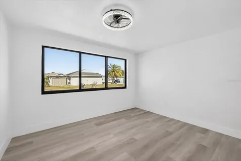 3212 Honeymoon Lane Holiday FL 34691