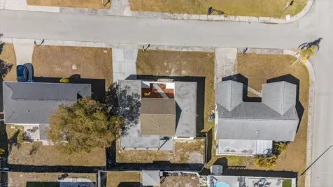 3212 Honeymoon Lane Holiday FL 34691