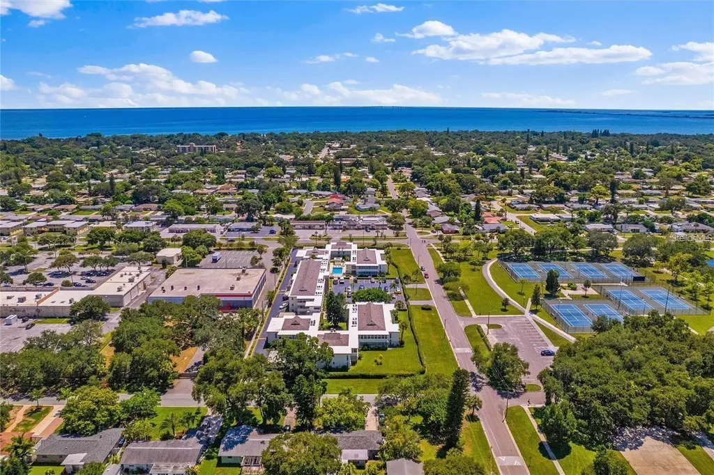 6100 12th Street S St Petersburg FL 33705