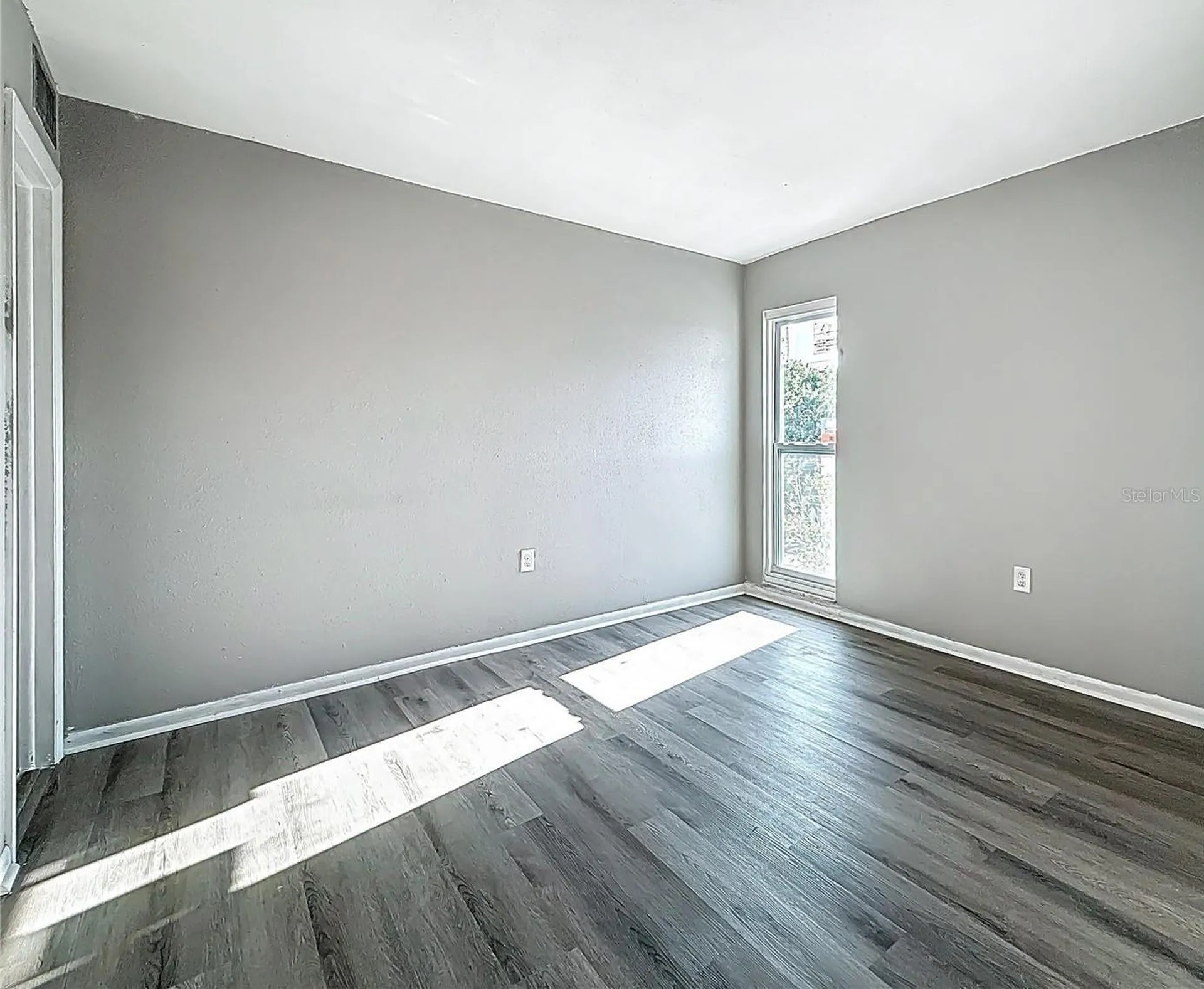 6100 12th Street S St Petersburg FL 33705