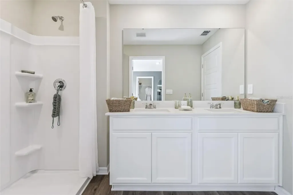 4597 Barberry Avenue Lakeland FL 33811
