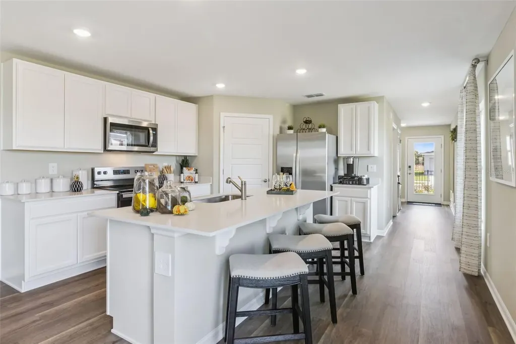 4597 Barberry Avenue Lakeland FL 33811