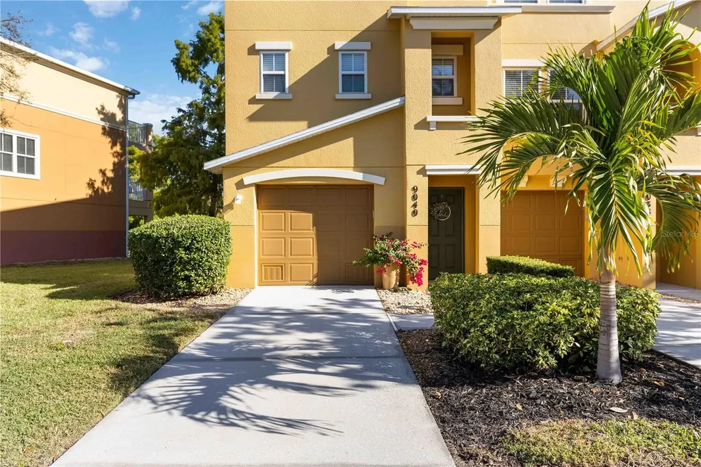 9040 White Sage Loop Lakewood Ranch FL 34202