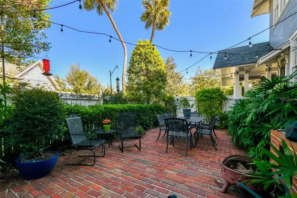 901 S Delaware Avenue Tampa FL 33606