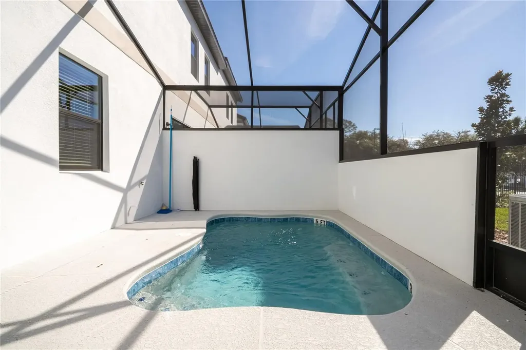 10580 Ebb Tide Lane Orlando FL 32821