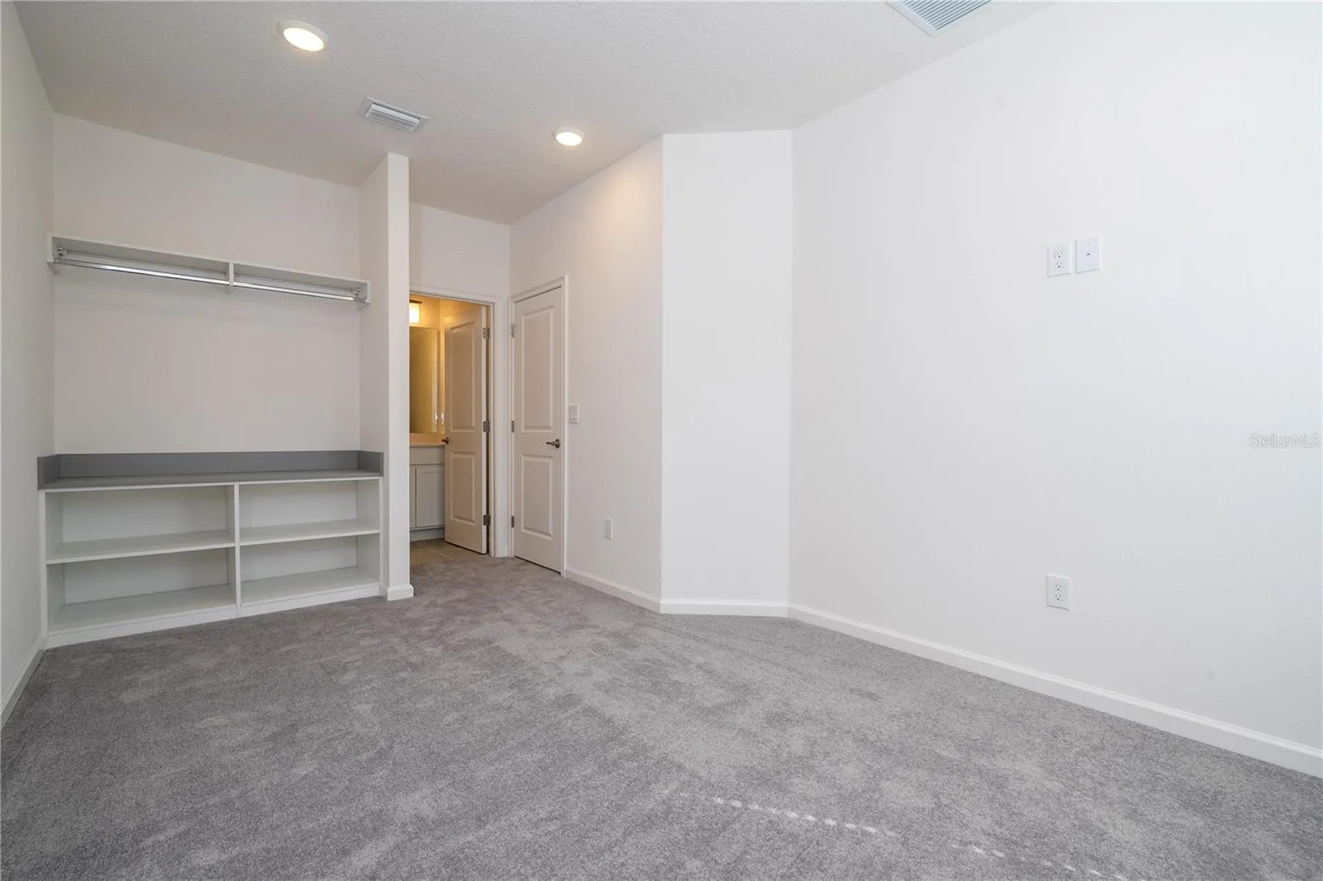 10580 Ebb Tide Lane Orlando FL 32821