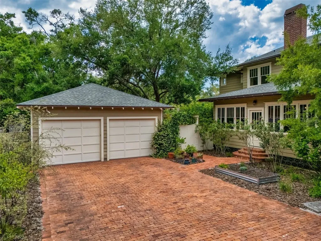 2445 Alameda Avenue Sarasota FL 34234