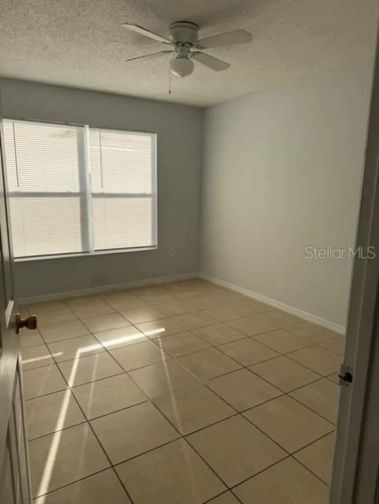 198 Majors Lane Kissimmee FL 34743