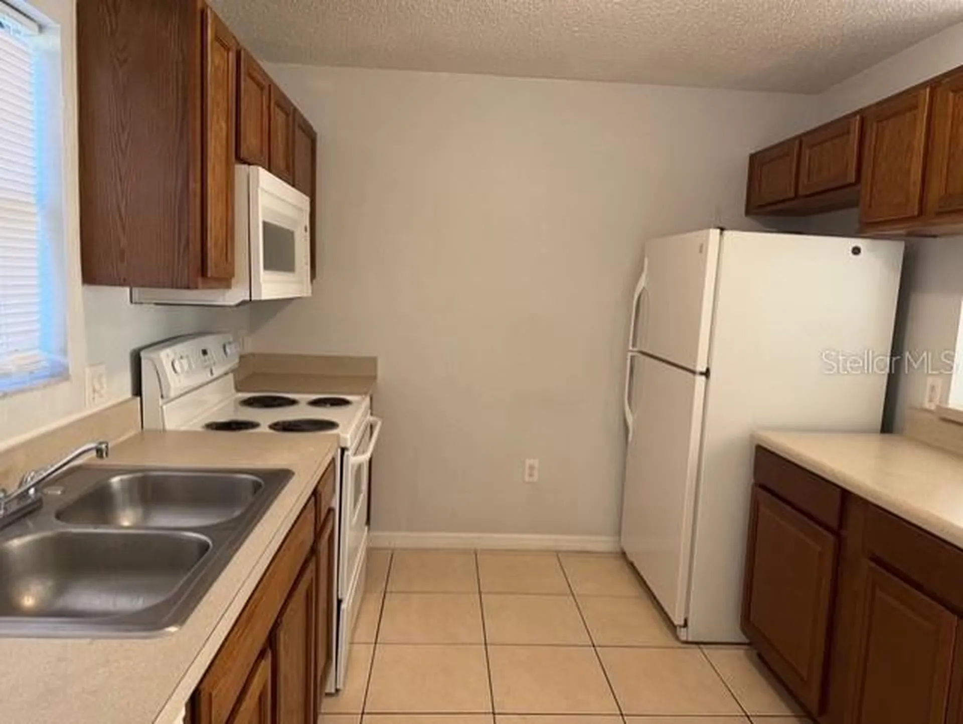 198 Majors Lane Kissimmee FL 34743