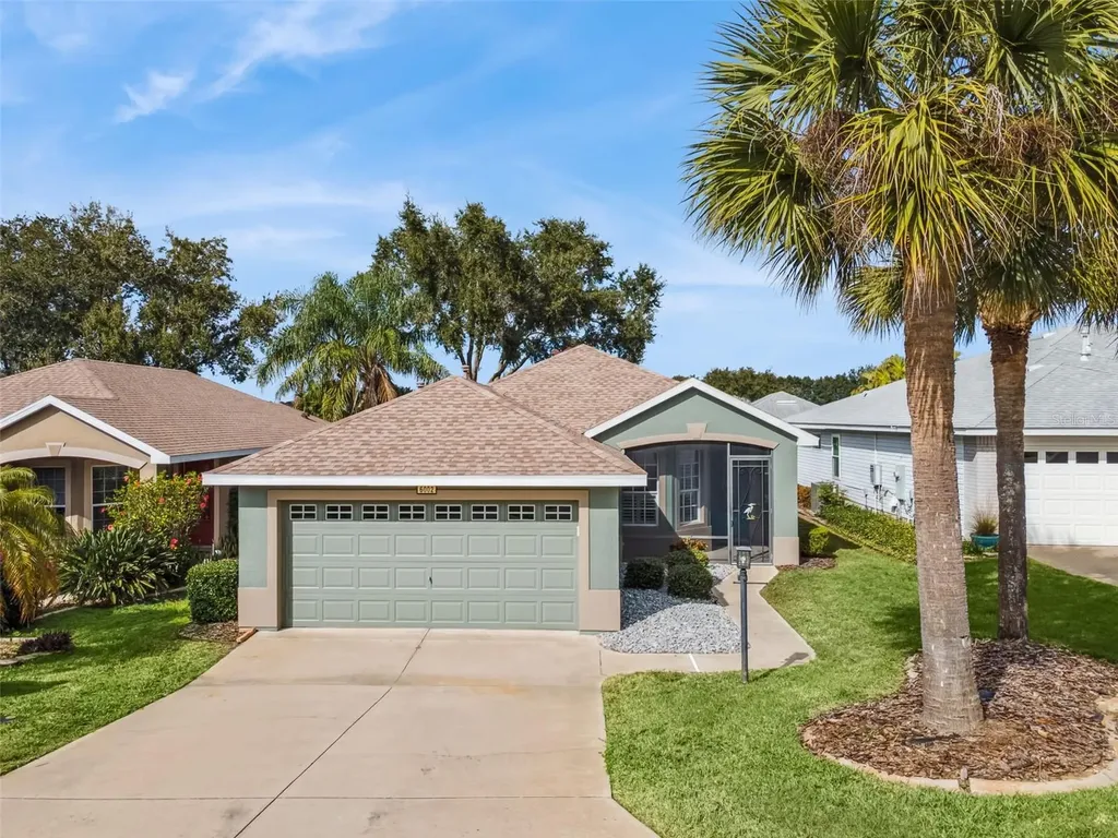 6002 Armada Street Tavares FL 32778