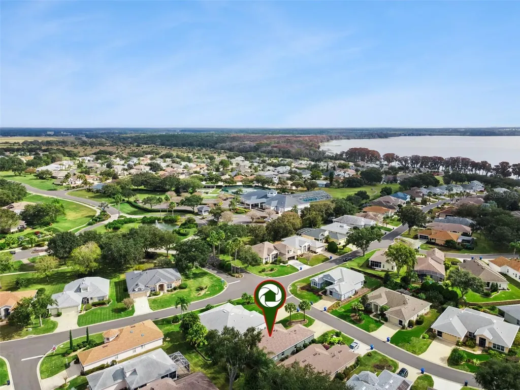 6002 Armada Street Tavares FL 32778