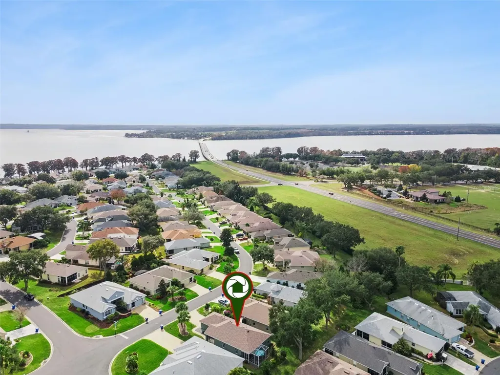 6002 Armada Street Tavares FL 32778