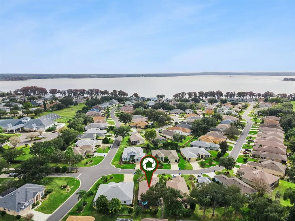 6002 Armada Street Tavares FL 32778
